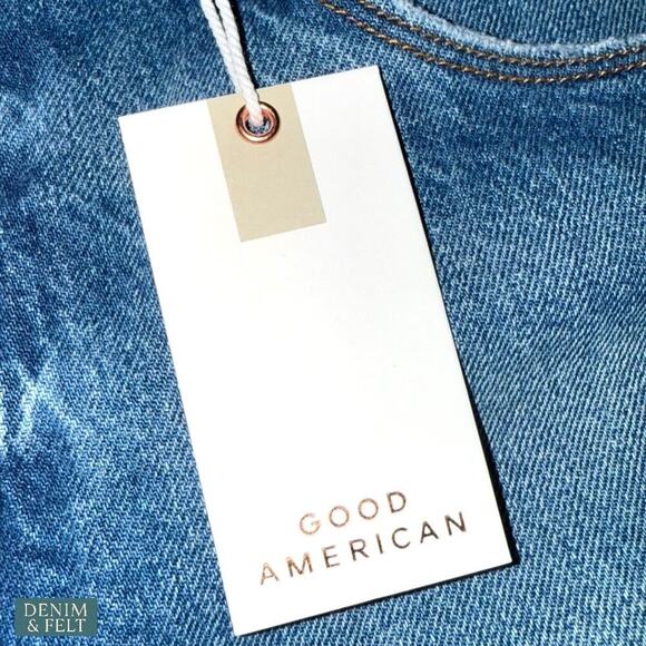 Good American Good 90s High Rise Distressed Denim Cutoff Shorts Size 10/30 - Picture 10 of 12